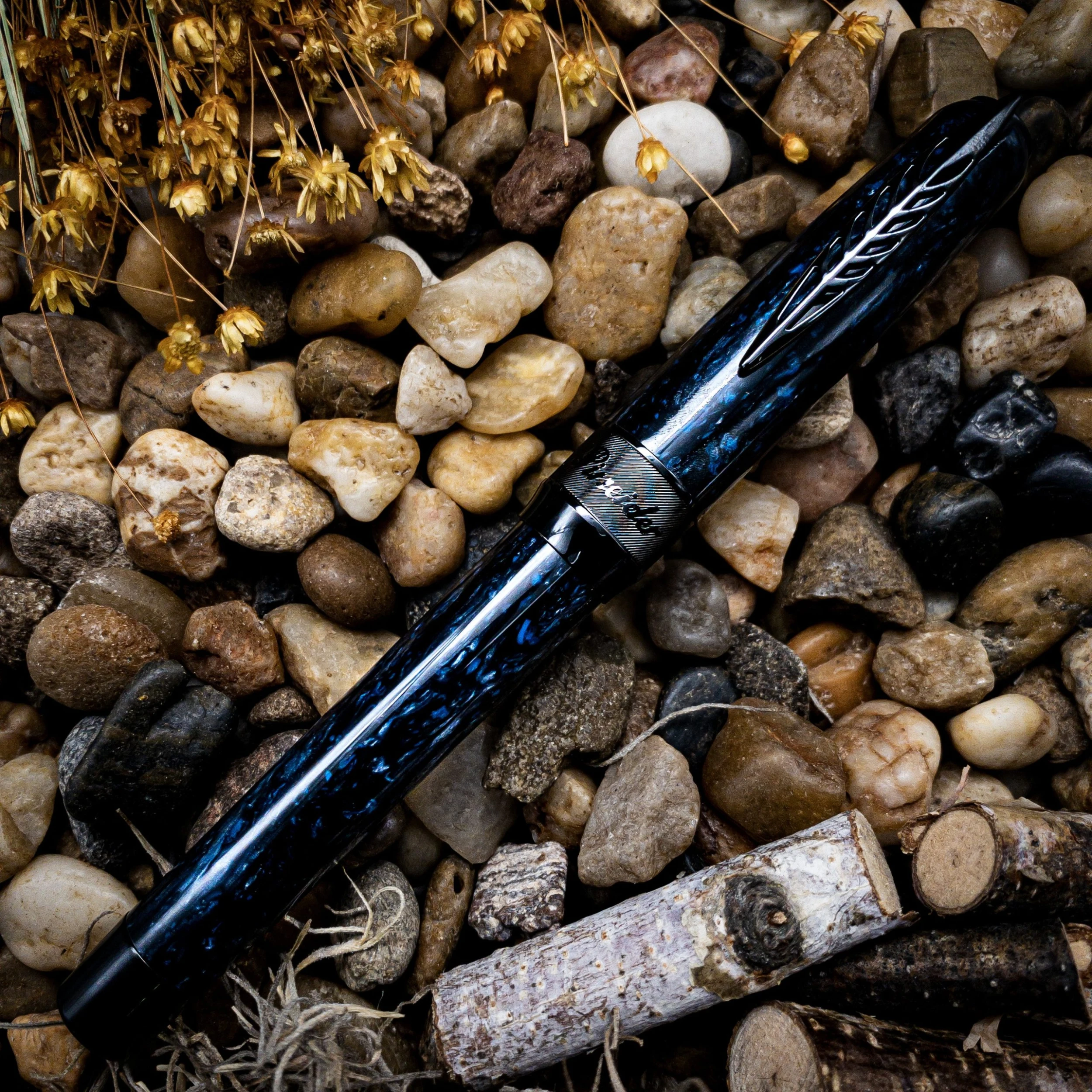 Pineider La Grande Bellezza Rocco Rollerball Pen, Blue - Image 2