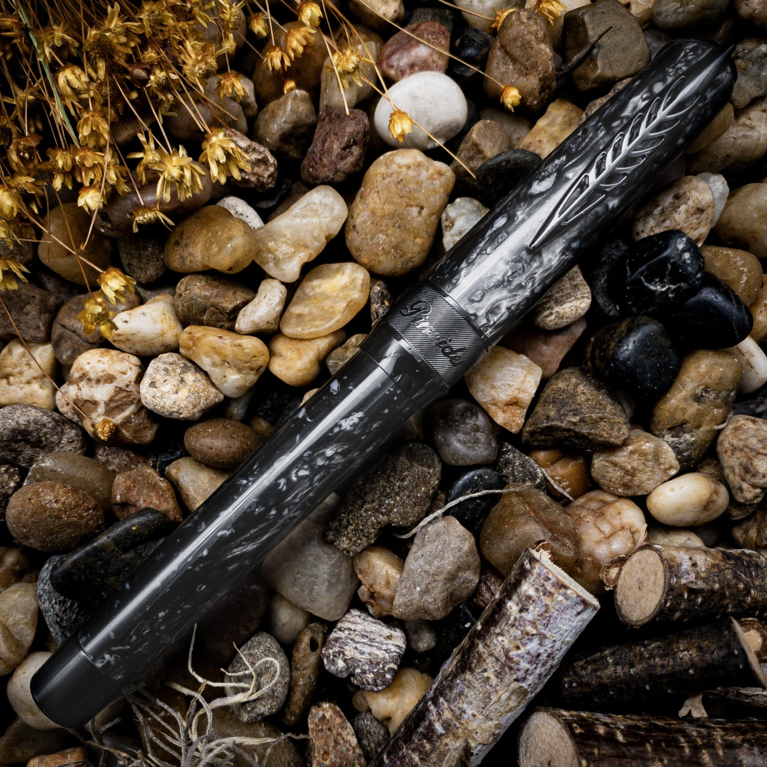 Pineider La Grande Bellezza Rocco Rollerball Pen, Grey - Image 2