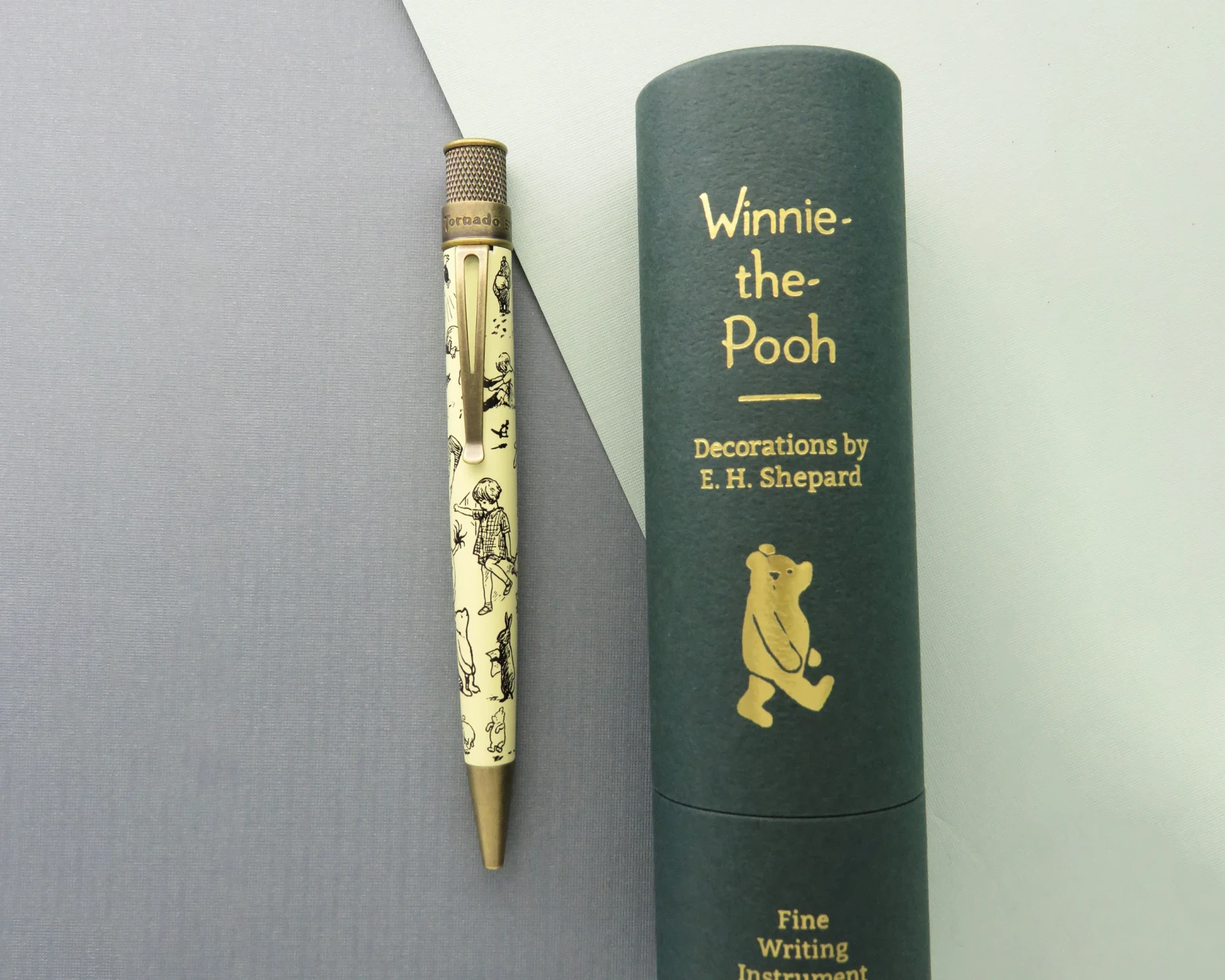 Retro 51 Tornado Rollerball Pen, A.A. Milne Winnie-the-Pooh - Image 4