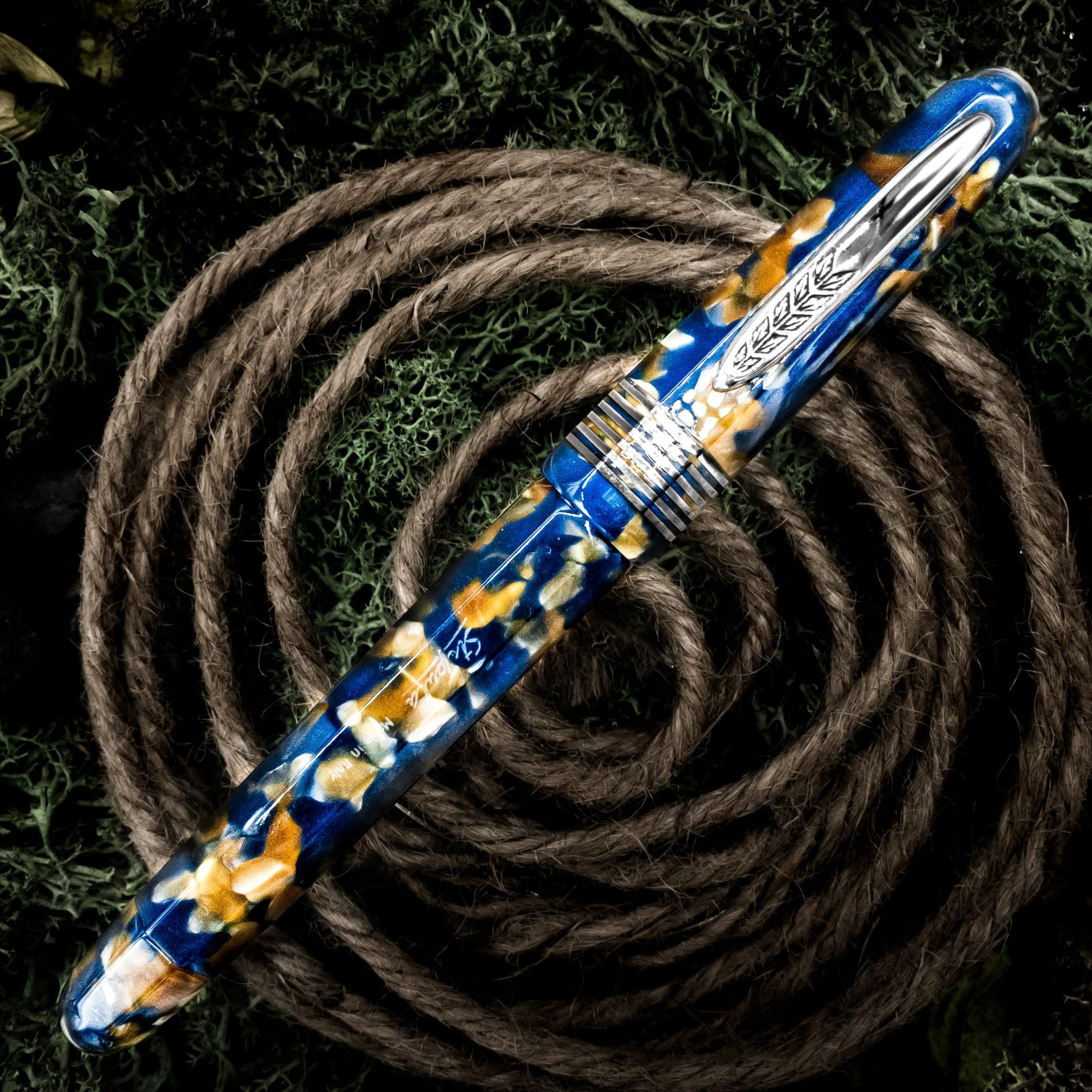 Stipula Limited Edition Etruria Faceted Fountian Pen, Champagne Blue 3 Stipula Limited Edition Etruria Faceted Fountian Pen, Champagne Blue - Image 2